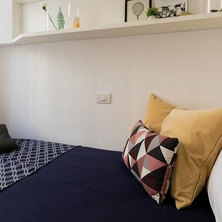 Joivy Lovely Flat For 5 Close To Sforzesco Castle Milan Exterior photo