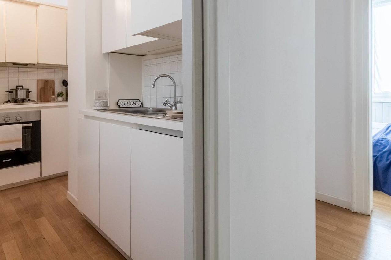 Joivy Lovely Flat For 5 Close To Sforzesco Castle Milan Exterior photo