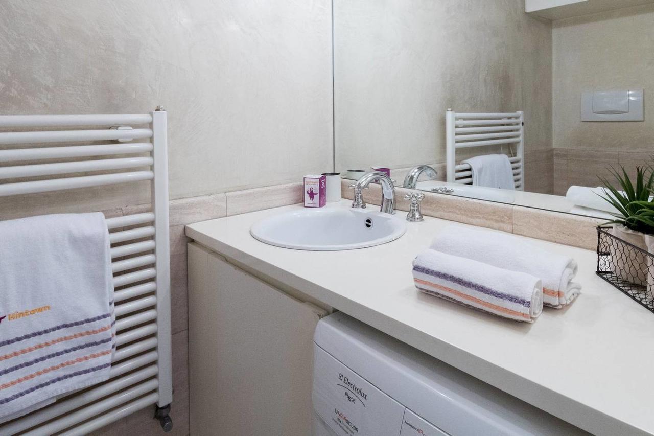 Joivy Lovely Flat For 5 Close To Sforzesco Castle Milan Exterior photo