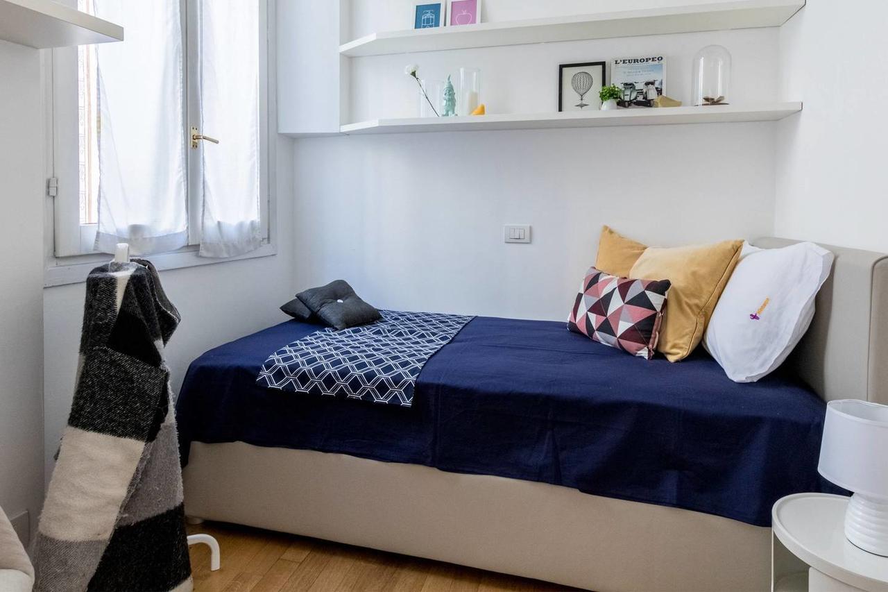 Joivy Lovely Flat For 5 Close To Sforzesco Castle Milan Exterior photo